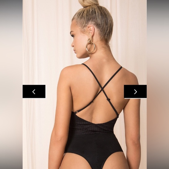 Superdown Janice Lace Bodysuit M - worn once in Nashville - Picture 8 of 10